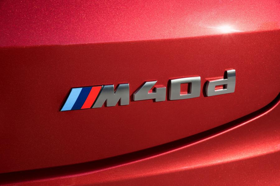 Логотип BMW X4 M40d (G02) 2018 года  (WW) (фото 47 из 213)